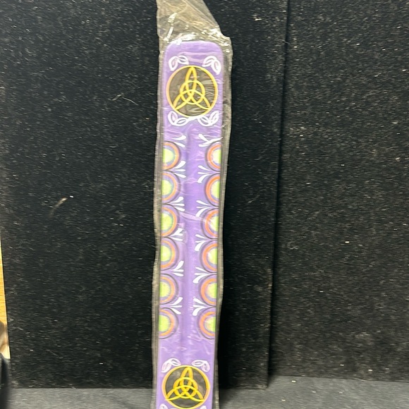 Hand painted incense holder/burner - Picture 1 of 3